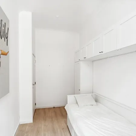 Apartment in Brussels, Degroux by Homenhancement SA Buitenkant foto